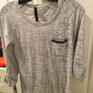 Women’s Soybu gray shirt with three-quarter inch sleeves pocket in front small